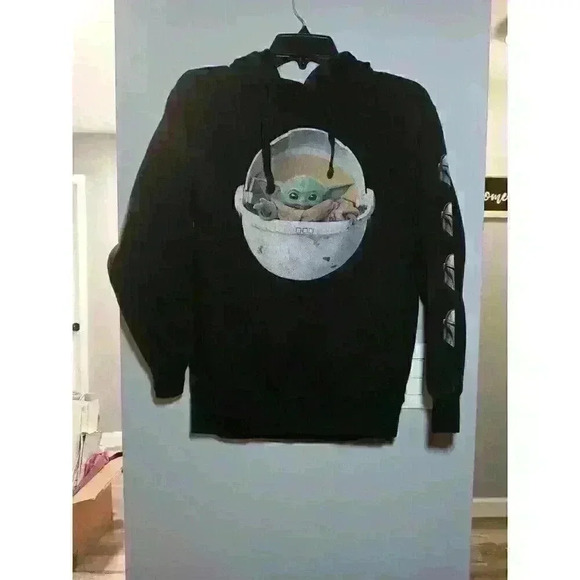 Star Wars Mad Engine Baby Yoda Hoodie in‎ Black Size Small - Picture 5 of 9